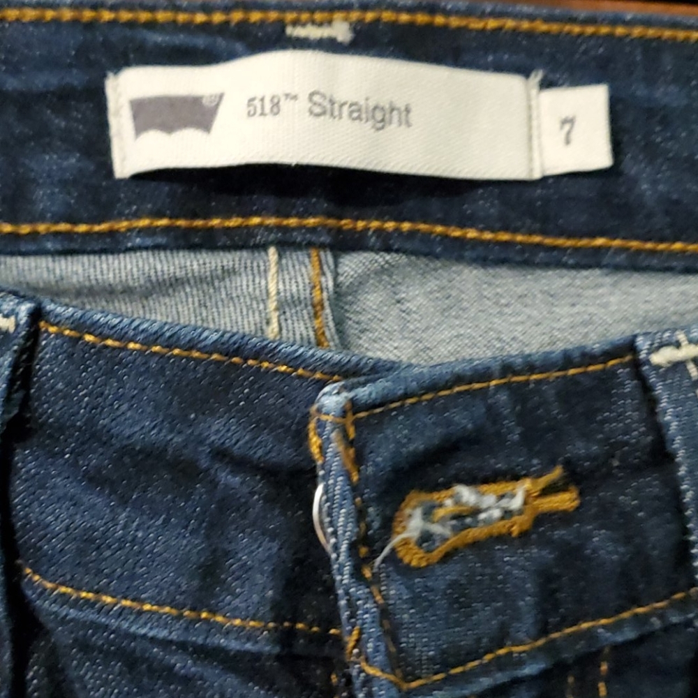 Jeans - Picture 2 of 3